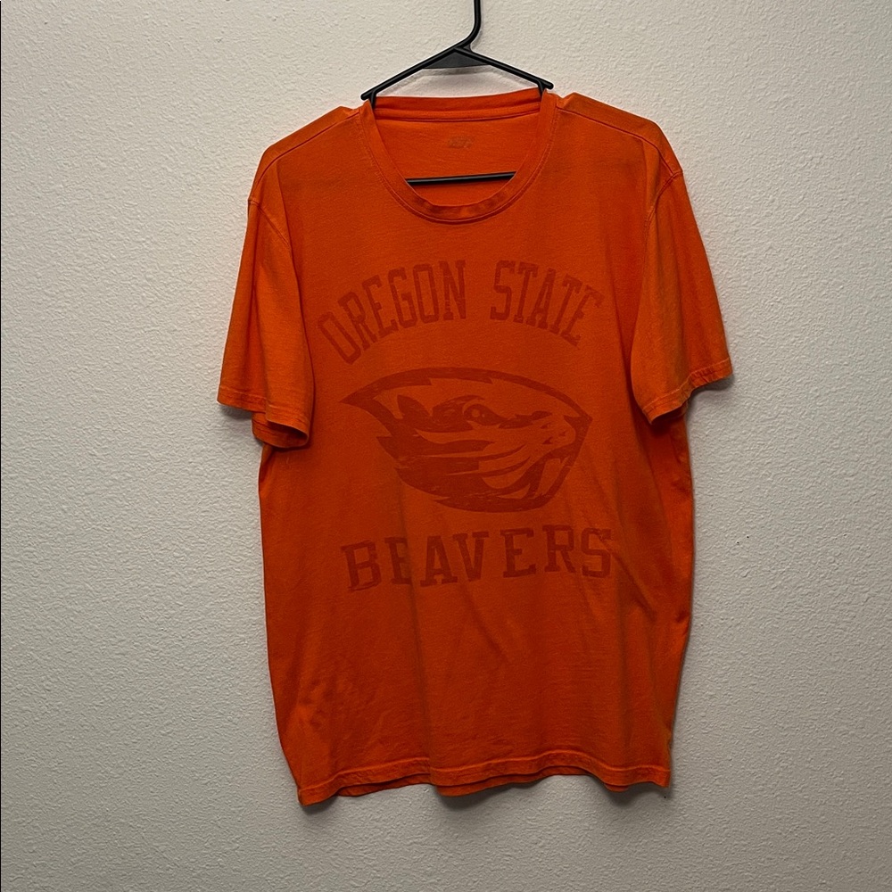 Men’s Large Oregon State Beavers Shirt
